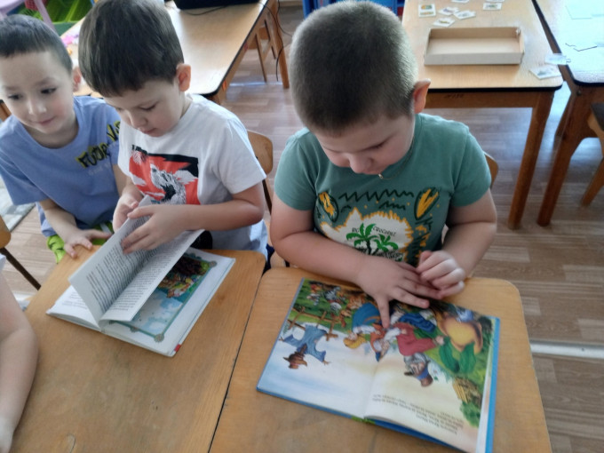 Международный день родного языка Международный день родного языка.